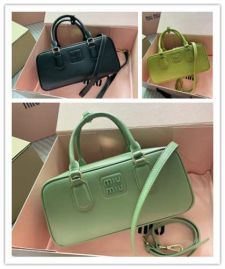 Picture of MiuMiu Lady Handbags _SKUfw133023476fw